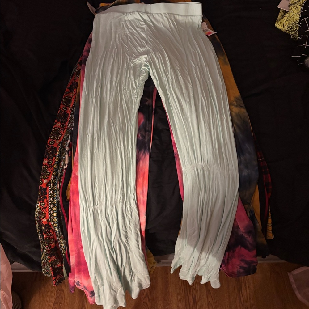 Never worn stretchy pants